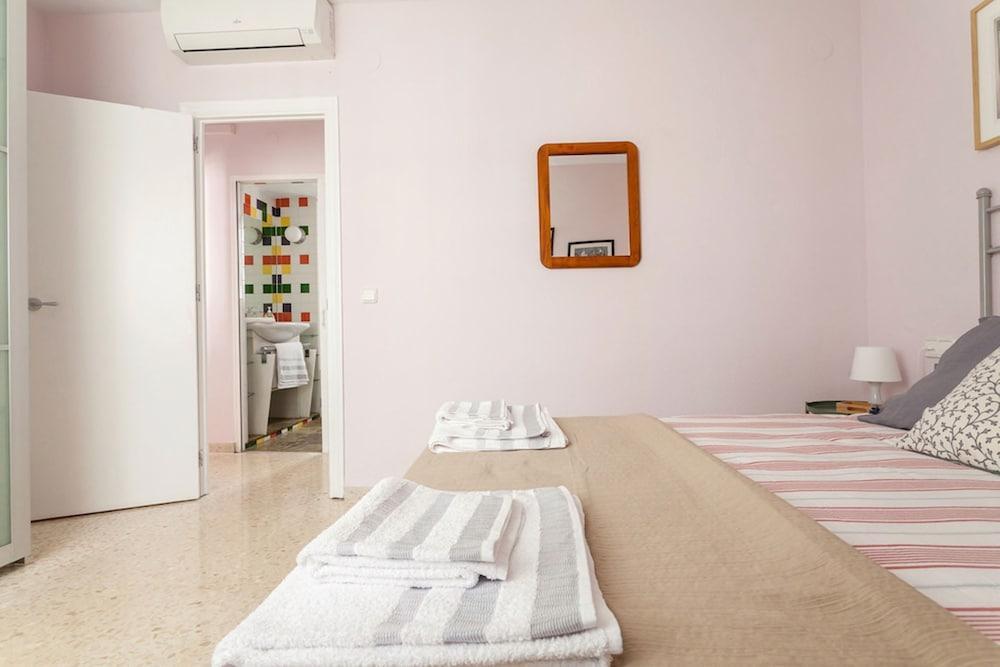 Hotel Apartamento Jardin De Santa Paula Siviglia